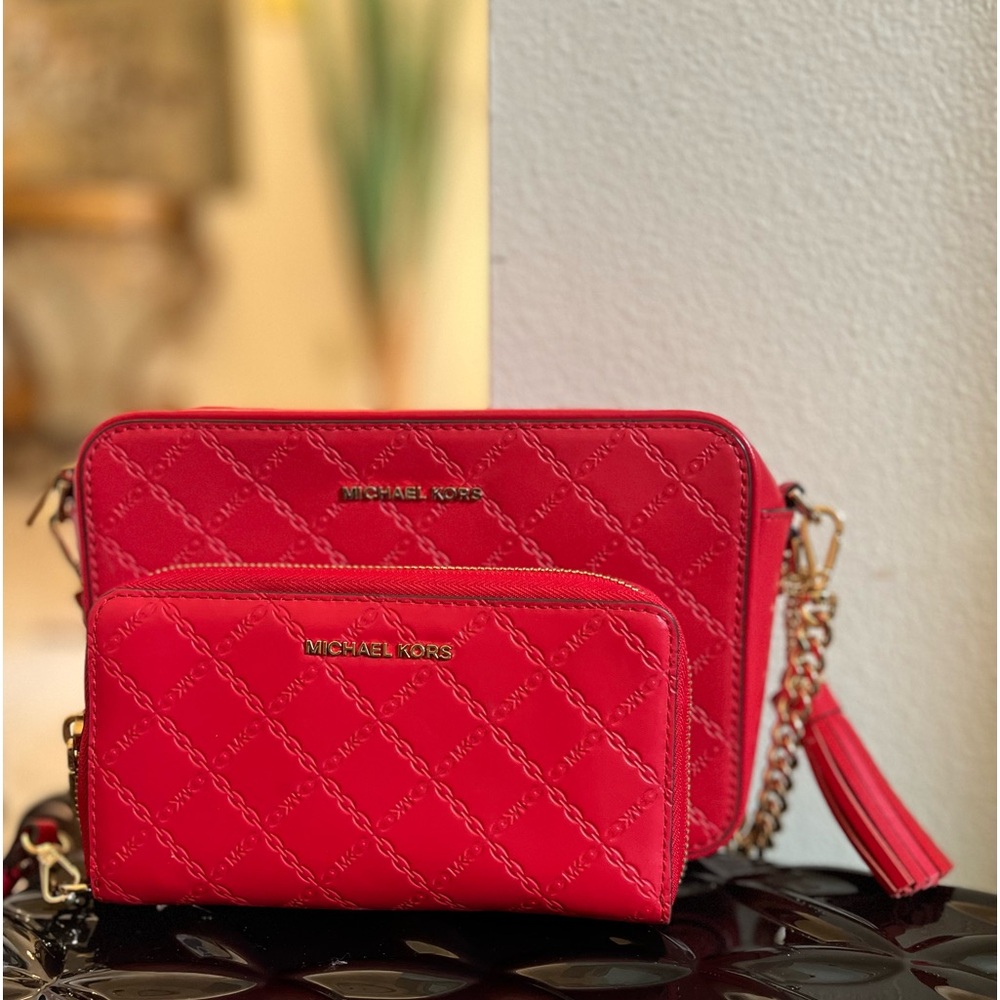 Michael Kors purse, and wallet set - Authentic